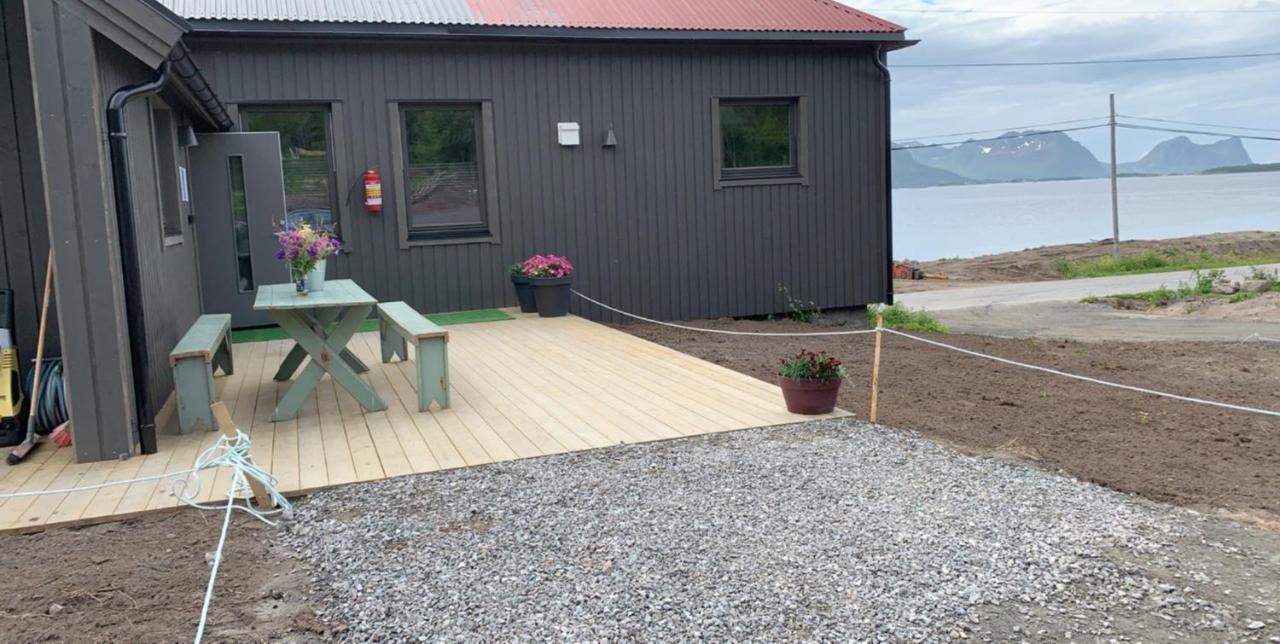 Hotel Bedehuset Basecamp Senja Skaland Zewnętrze zdjęcie